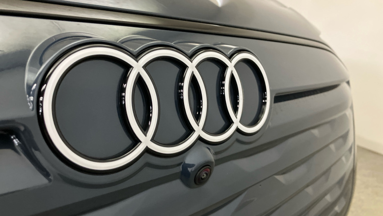 Audi A6 210kW 83kWh Sport 5dr Auto Electric Estate